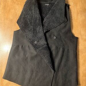 Stella & Dot Black Faux Suede Vest. Size L